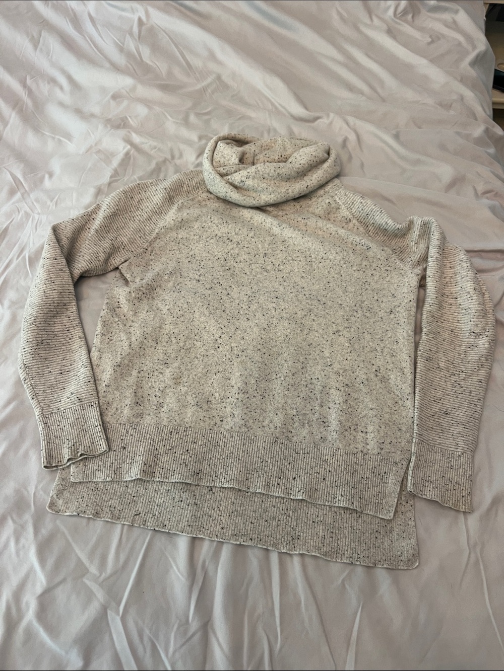 Athleta Soft Speckled Cream Turtleneck Sweater